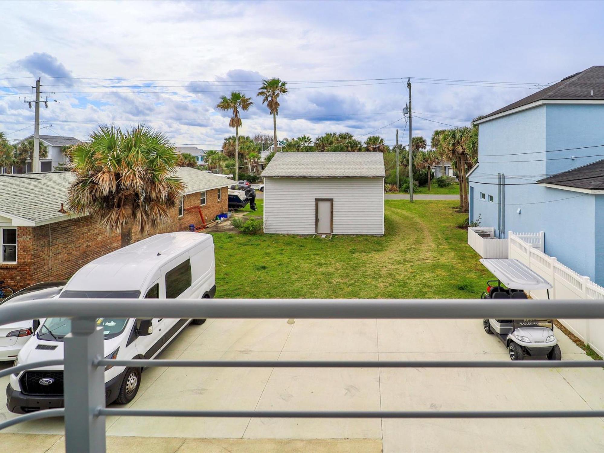 Ocean Front Flagler Sleeps 5 People