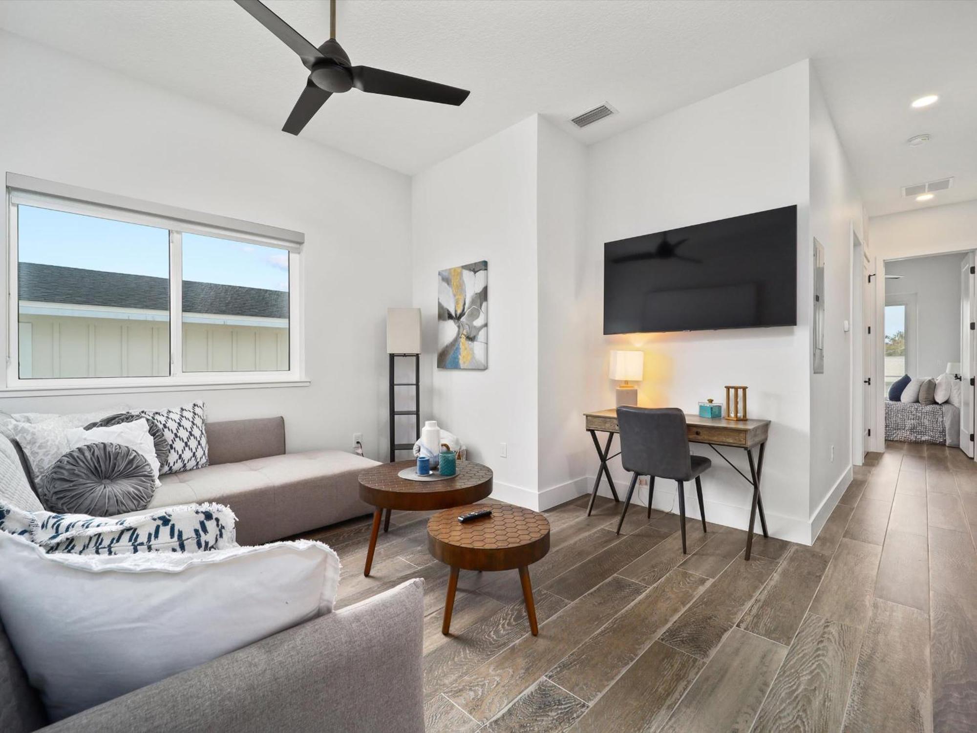 Ocean Front Flagler Sleeps 5 People