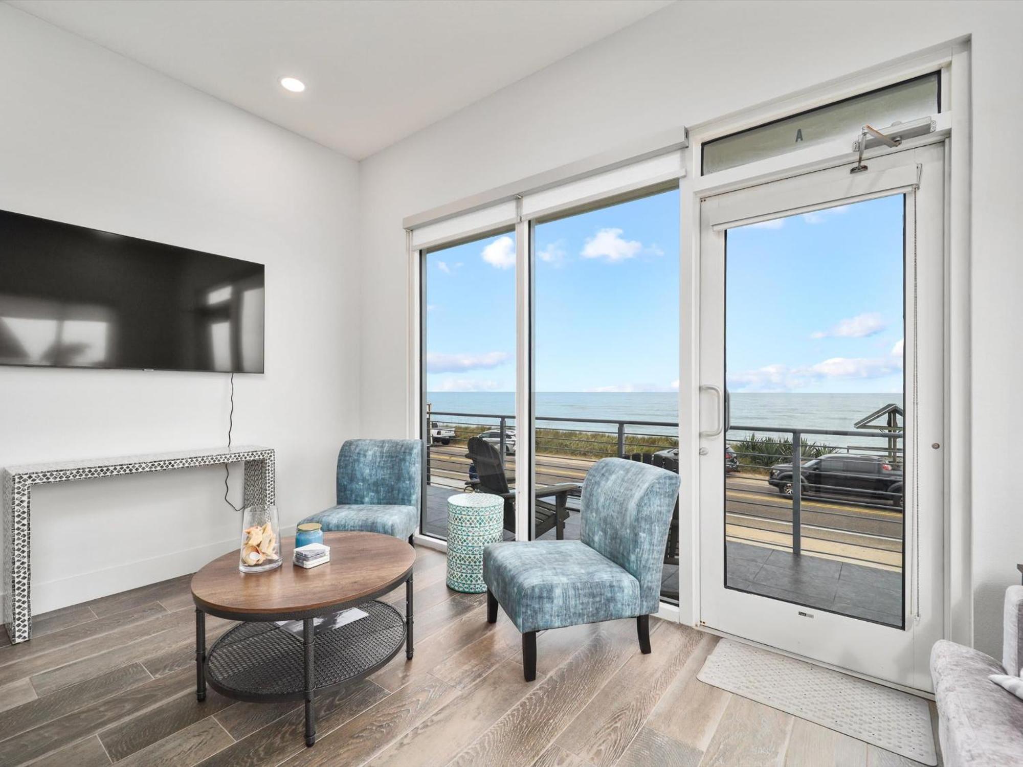 Ocean Front Flagler Sleeps 5 People Apartment Flagler Beach