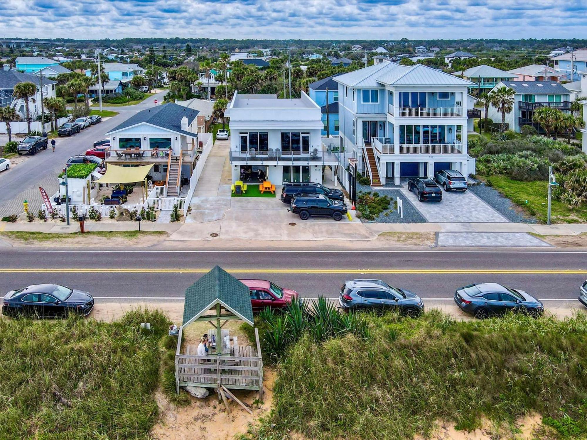 Ocean Front Flagler Sleeps 5 People *