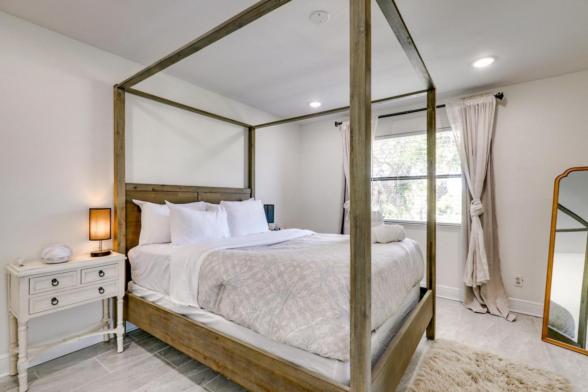Sanctuary Near Airport And Sports Venues! Holiday home Tampa
