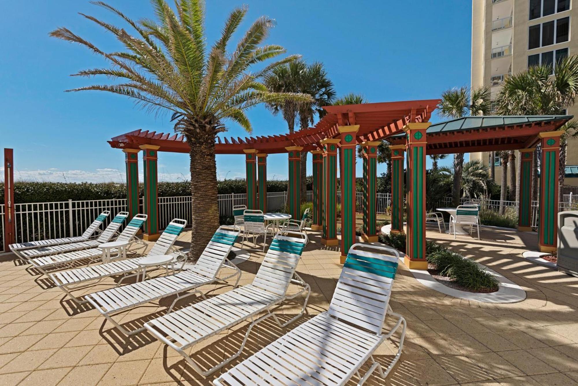 The Pearl 404 Navarre
