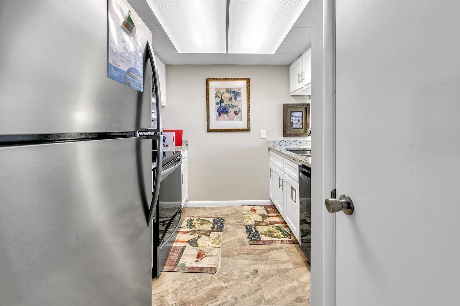 Windward 604 At Edgewater *