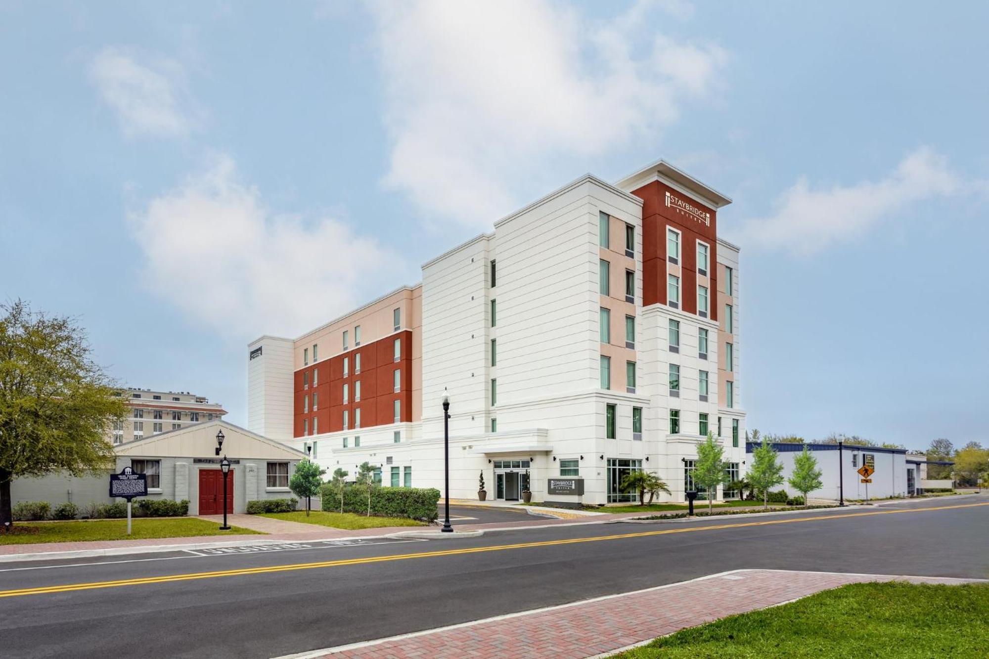 Staybridge - Auburndale