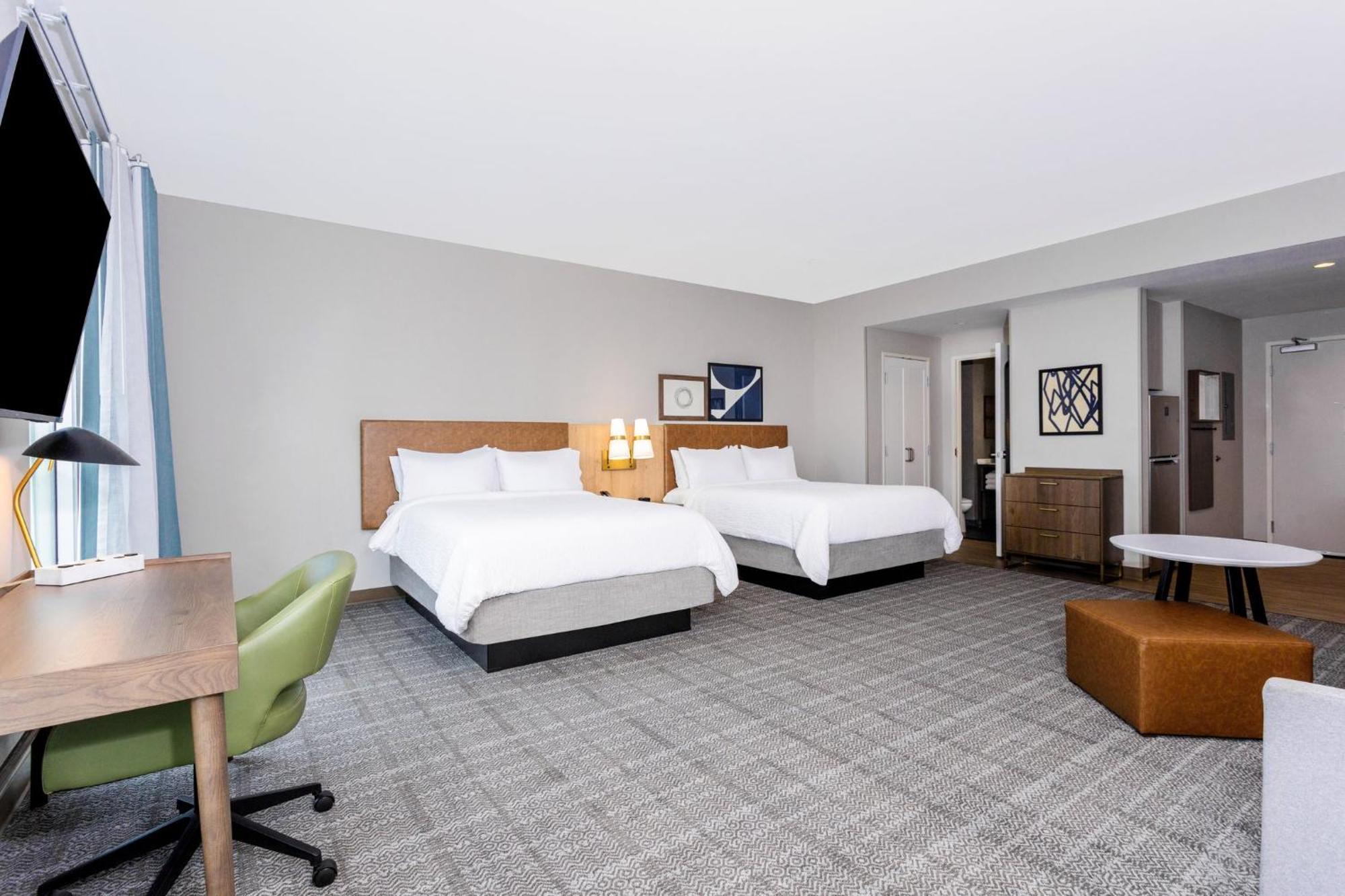 Hotel Staybridge - Auburndale