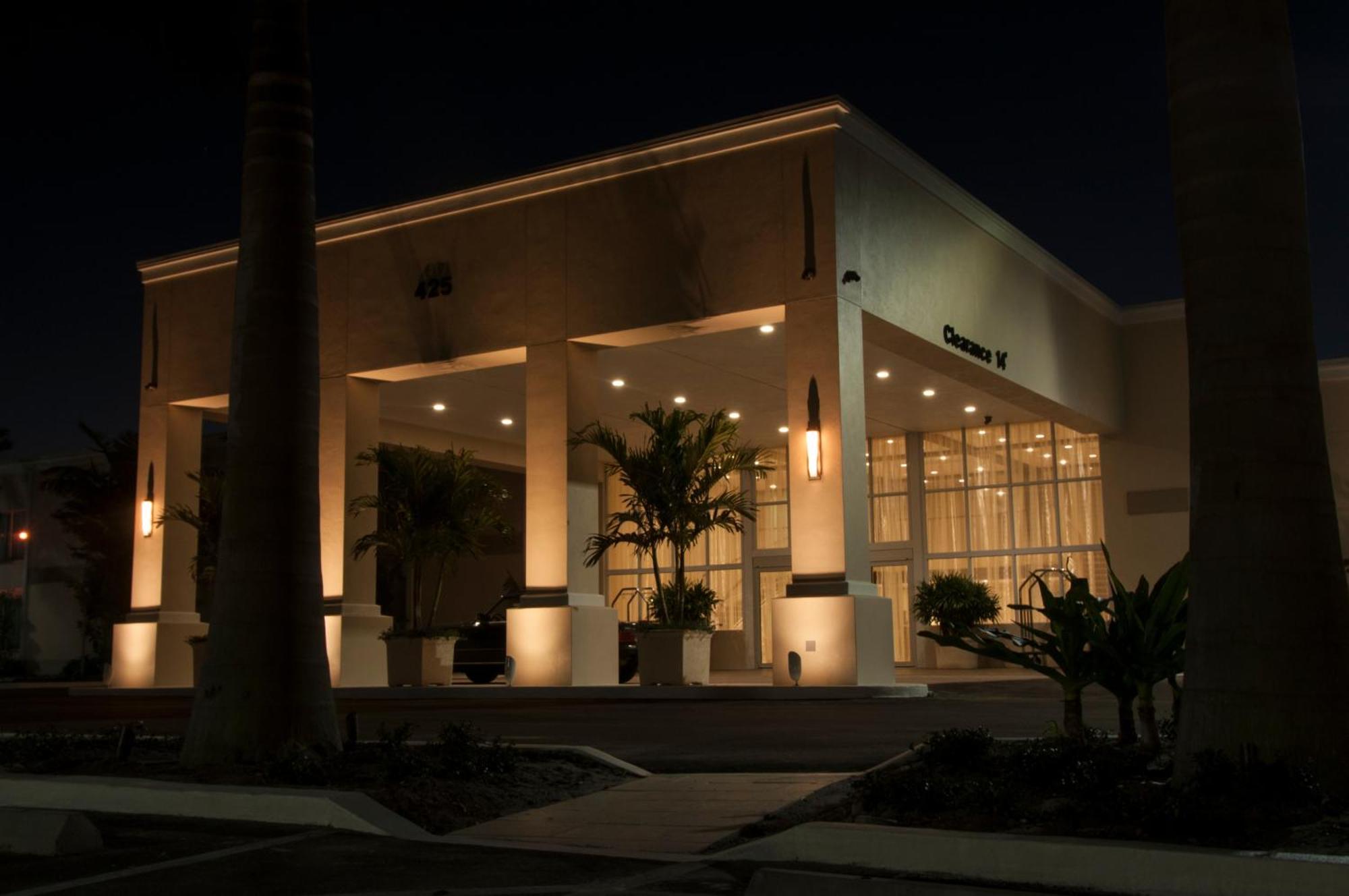 Hotel Ramada By Wyndham Venezia 3*