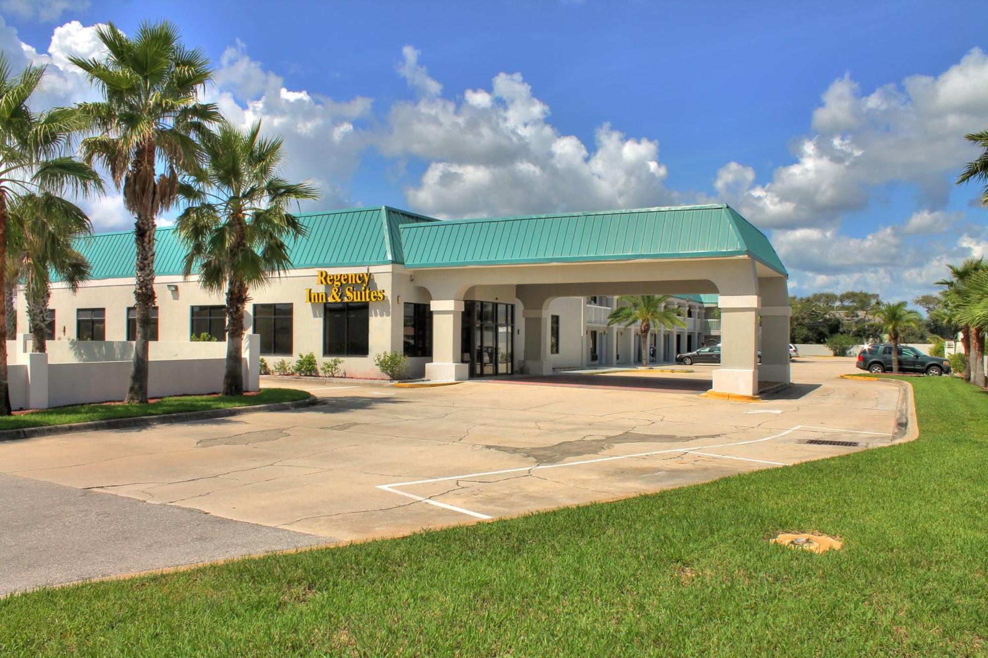 Regency & - Saint Augustine