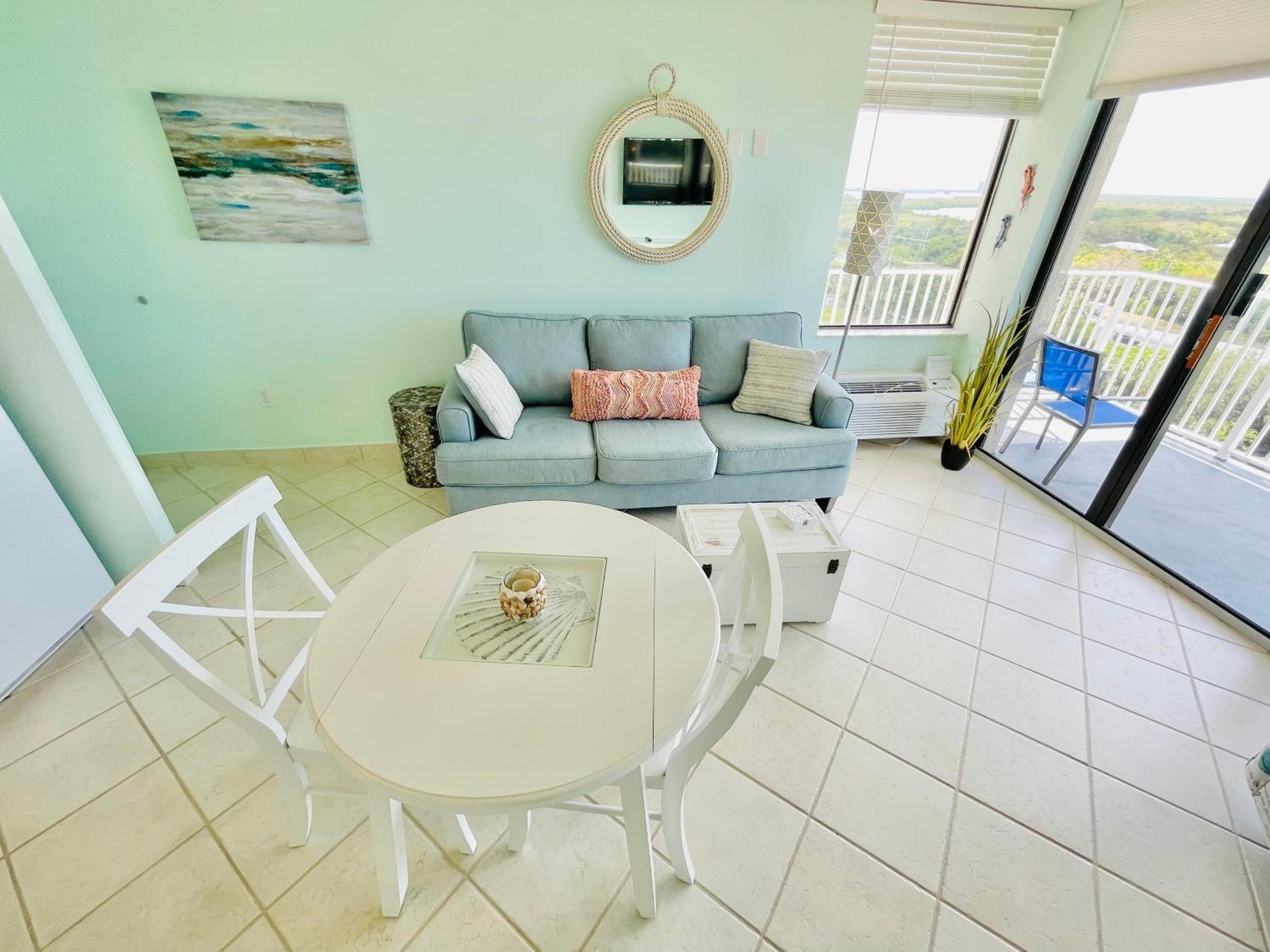 Apartment #908 Lovers Key Club Gulf View