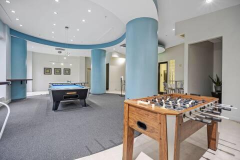 Apartment Great With Access *