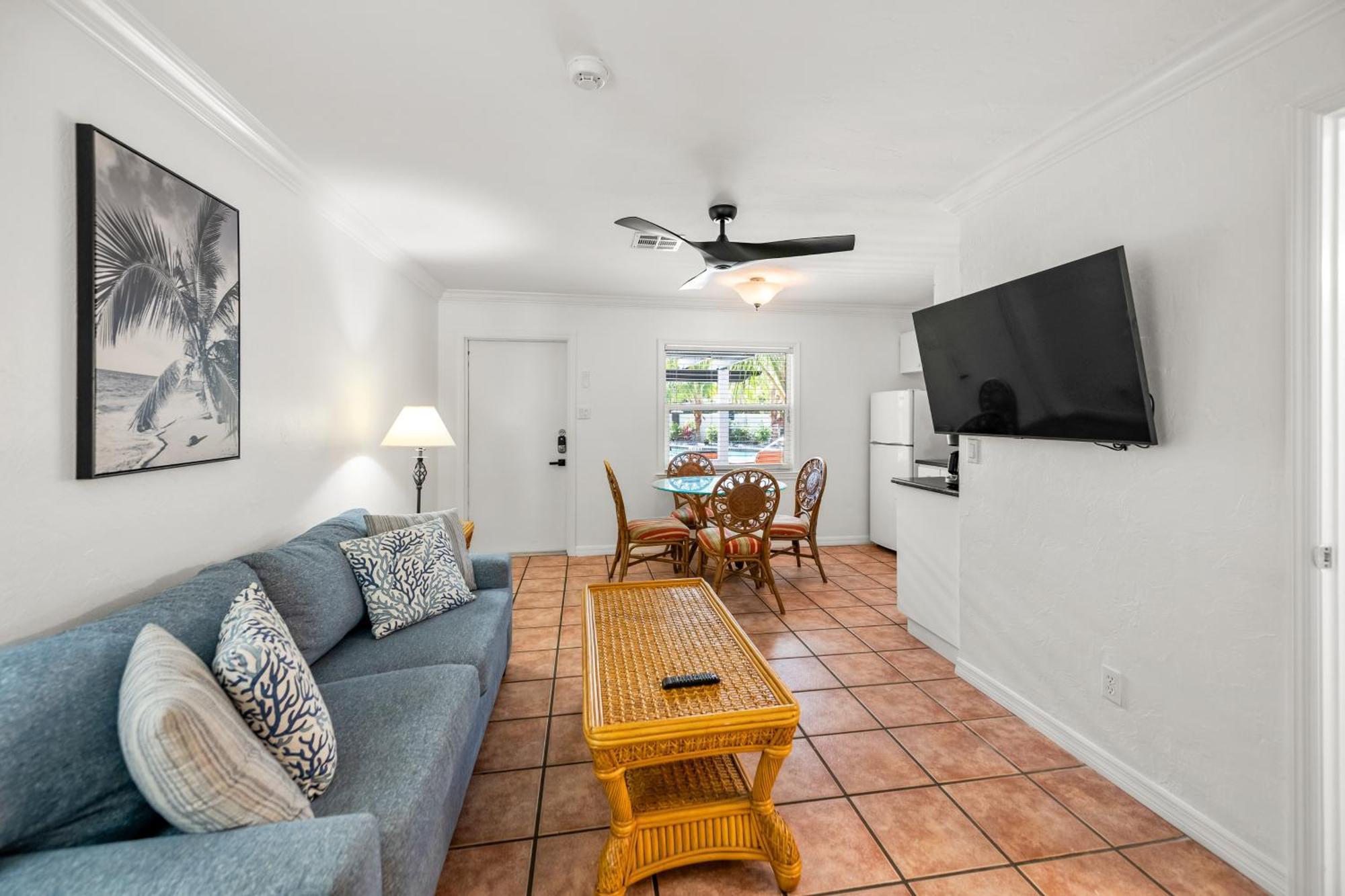 Tropic Isle At Anna Maria Island 3*