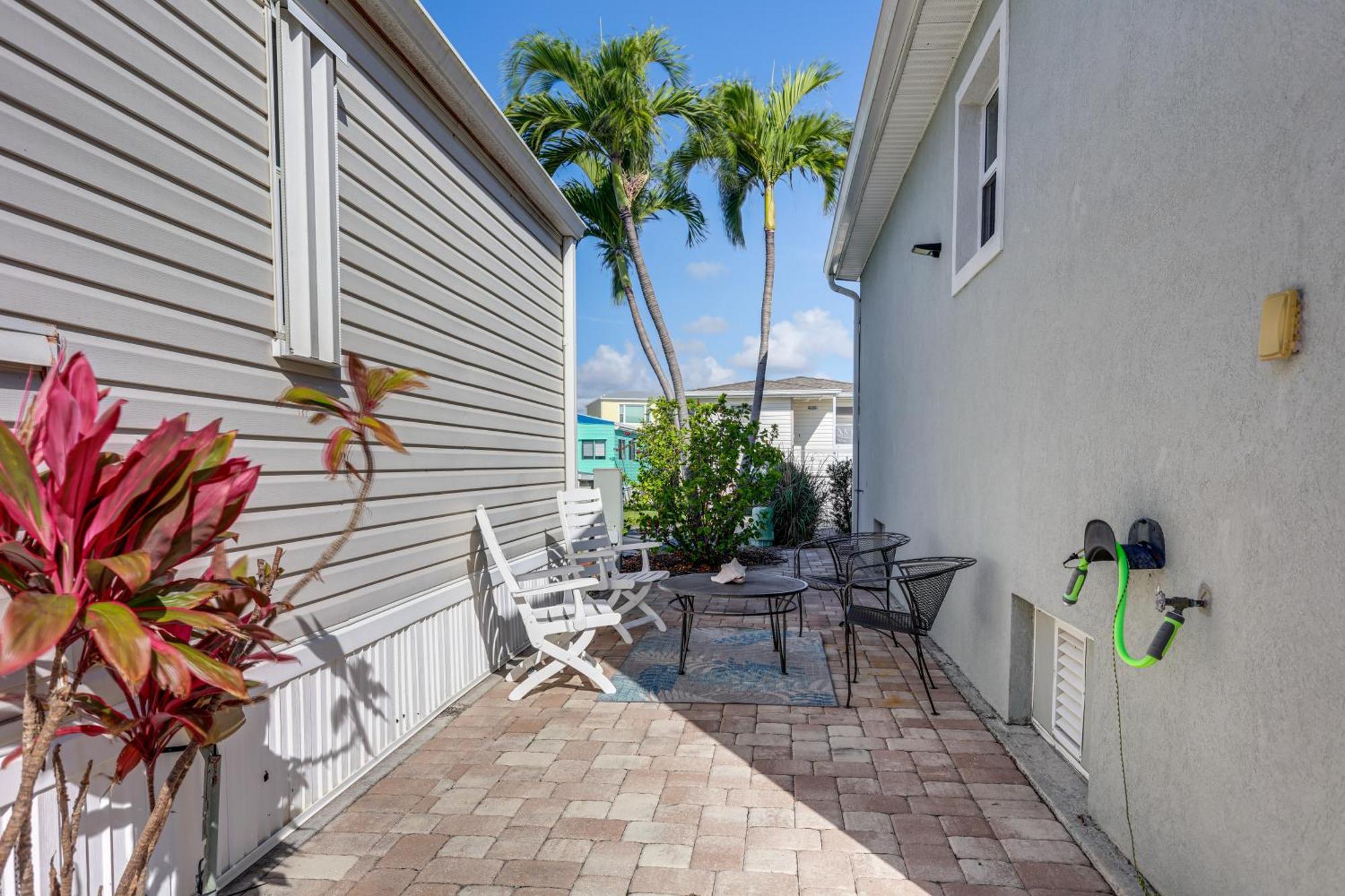 Holiday home South Hutchinson Island With Access! *