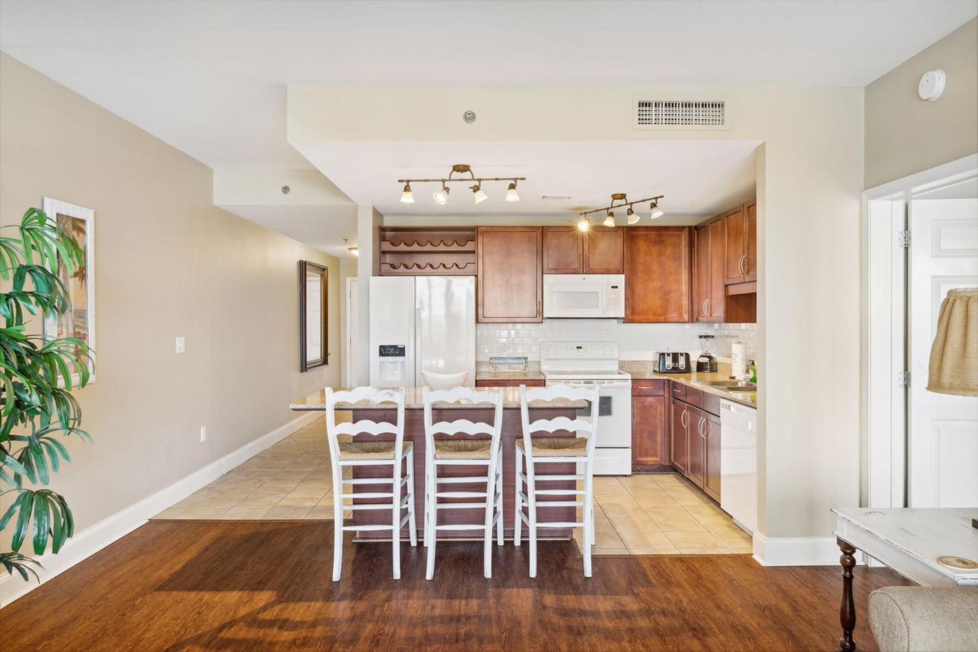 Laketown Wharf #1230 By Nautical Vacation Panama City Beach