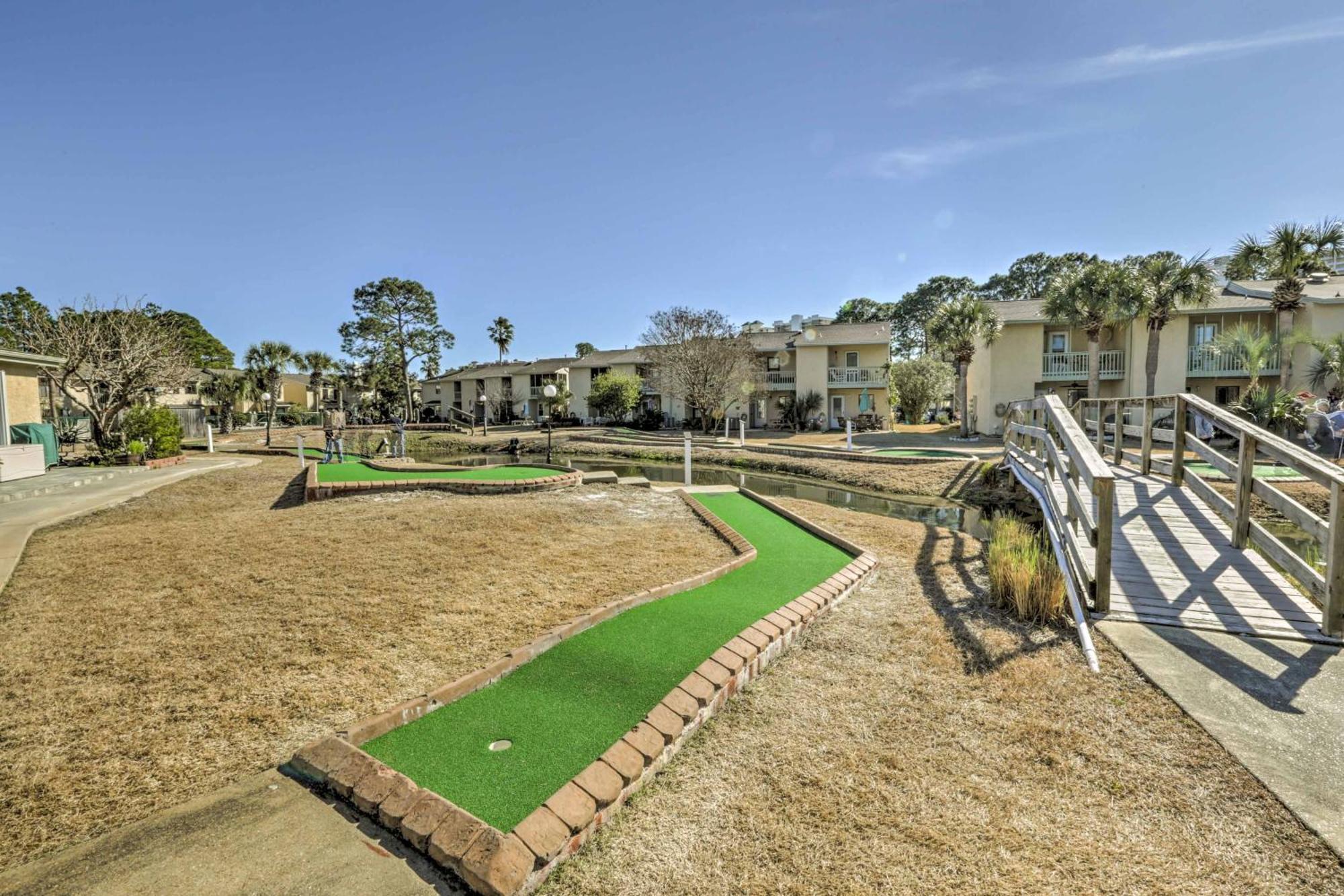 The Wave Pcb Townhome With Pools And Access Holiday home Panama City Beach
