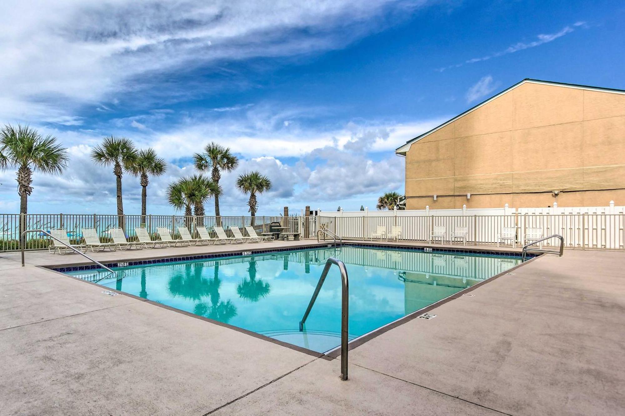 Holiday home The Wave Pcb Townhome With Pools And Access Panama City Beach