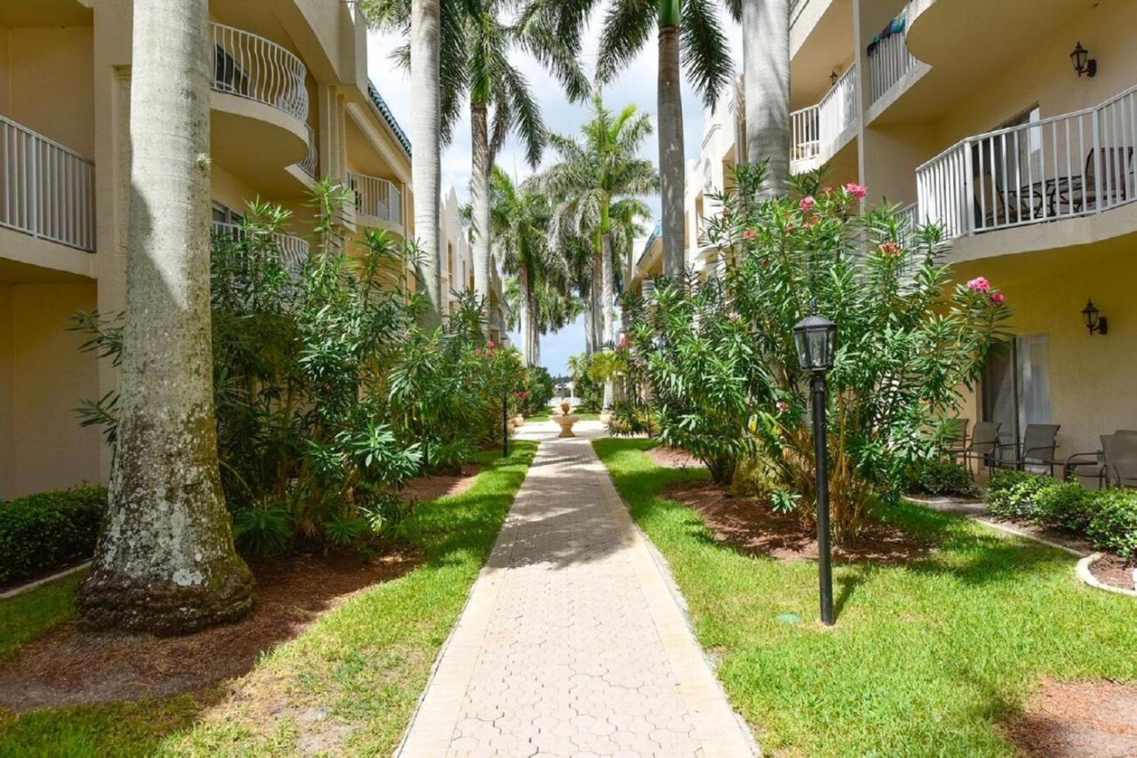 Palm Bay Club Apartment Siesta Key
