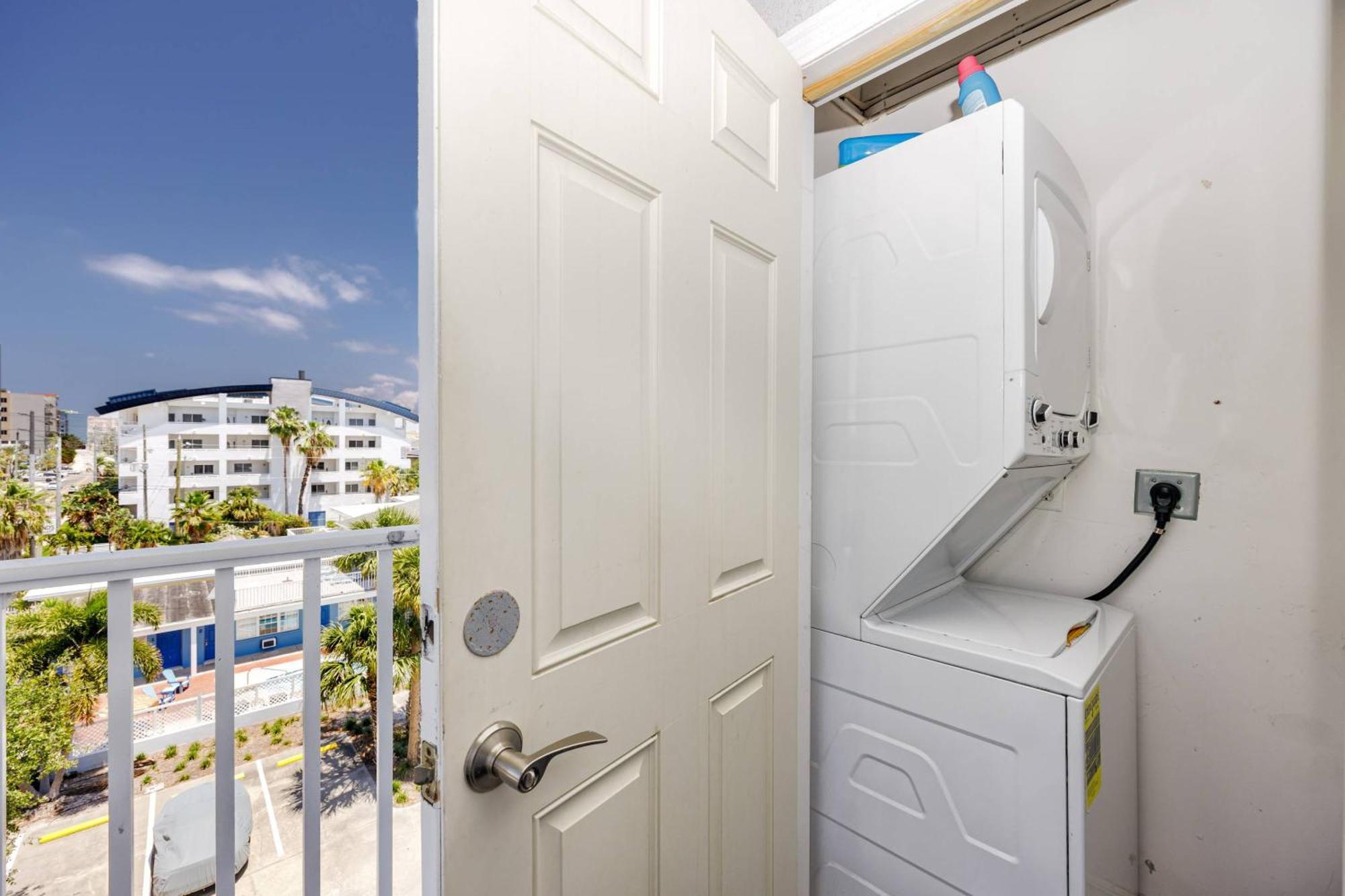 406 Dockside Clearwater Beach