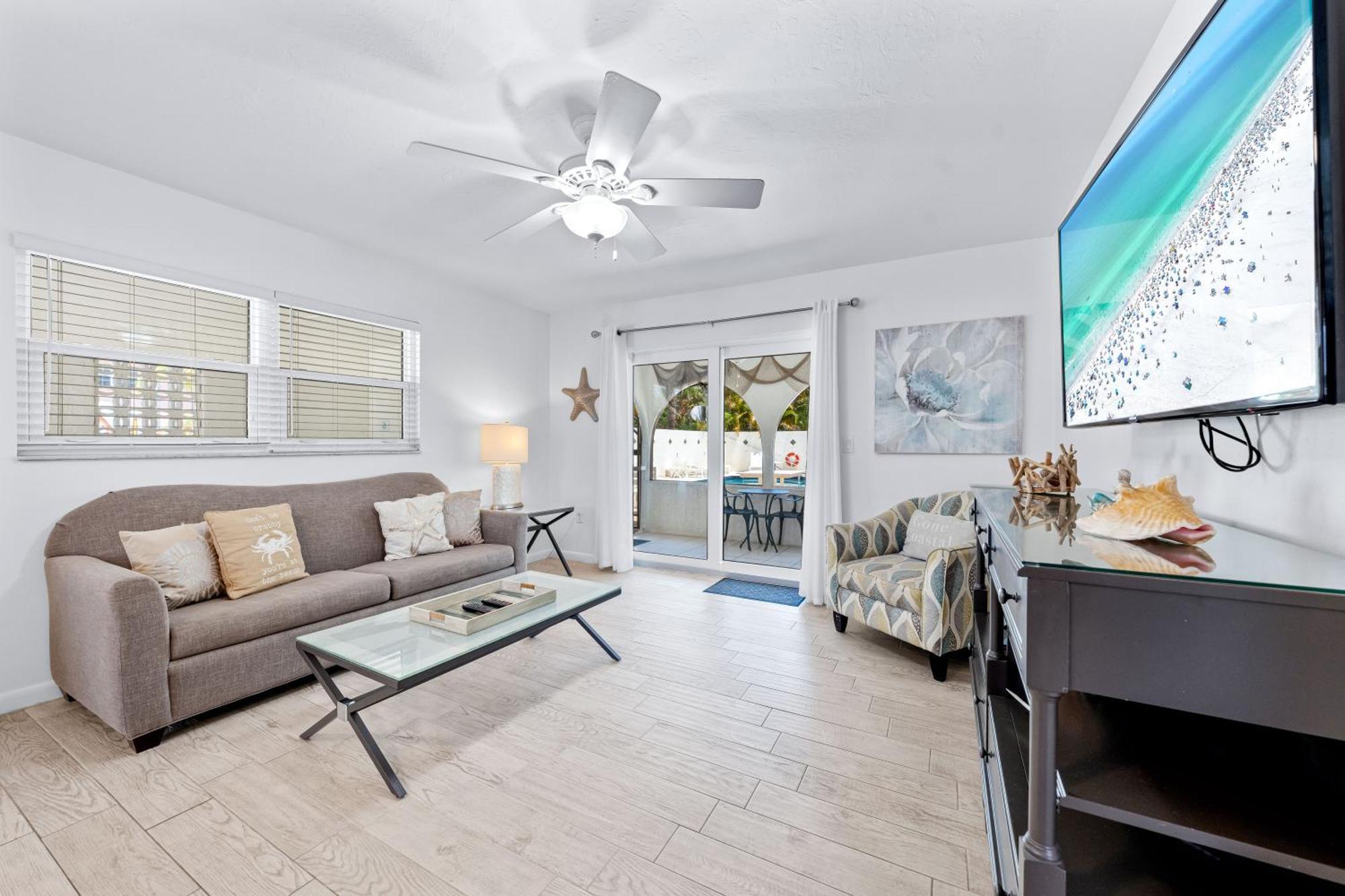 Bianco Sands Apartment