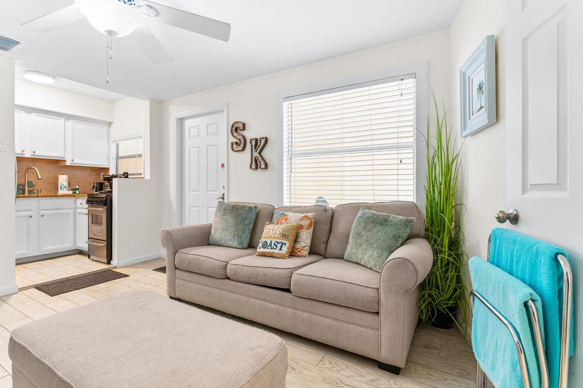 Bianco Sands Apartment