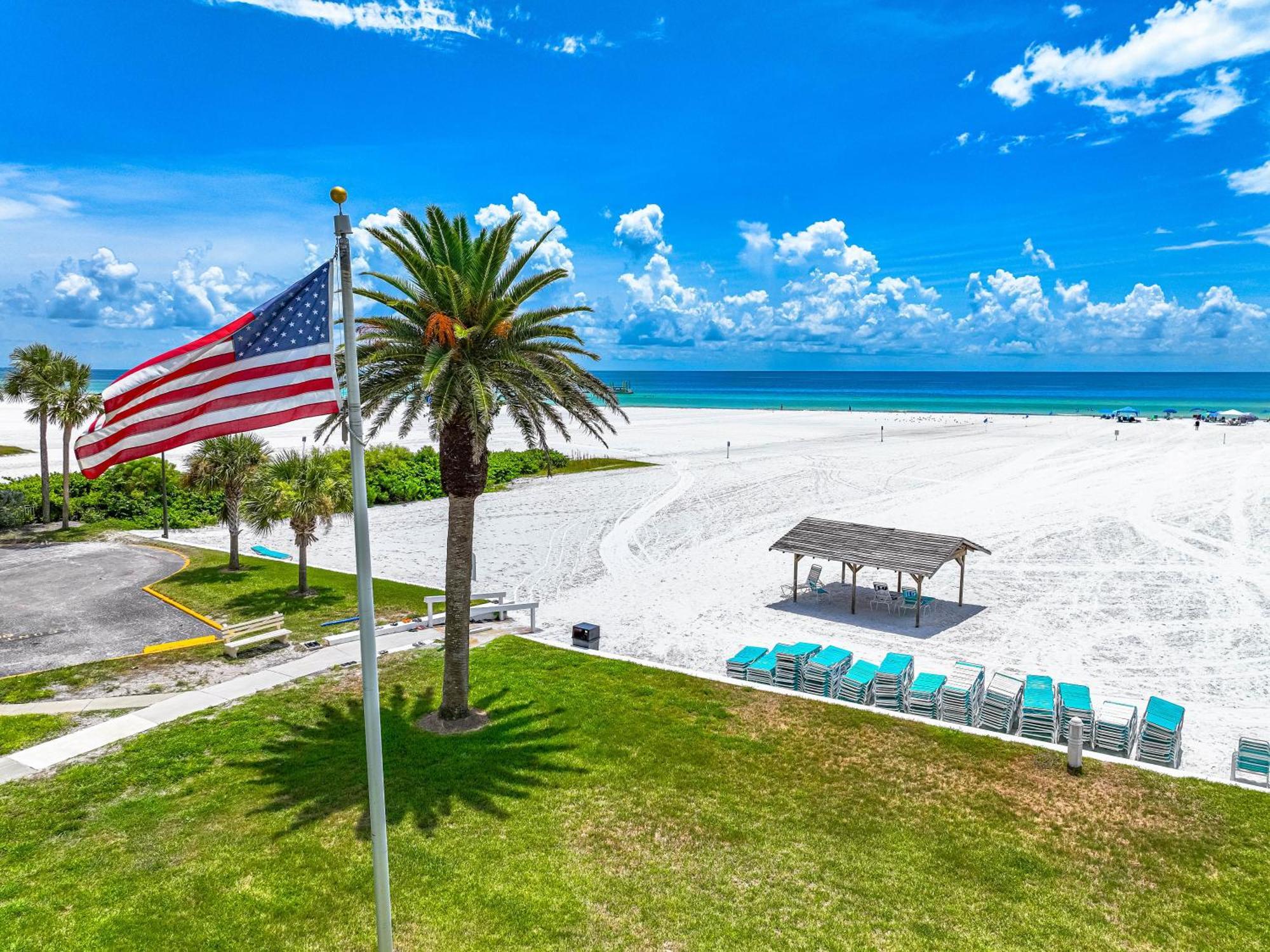 Jamaica Royale Beachfront Tower Apartment Siesta Key