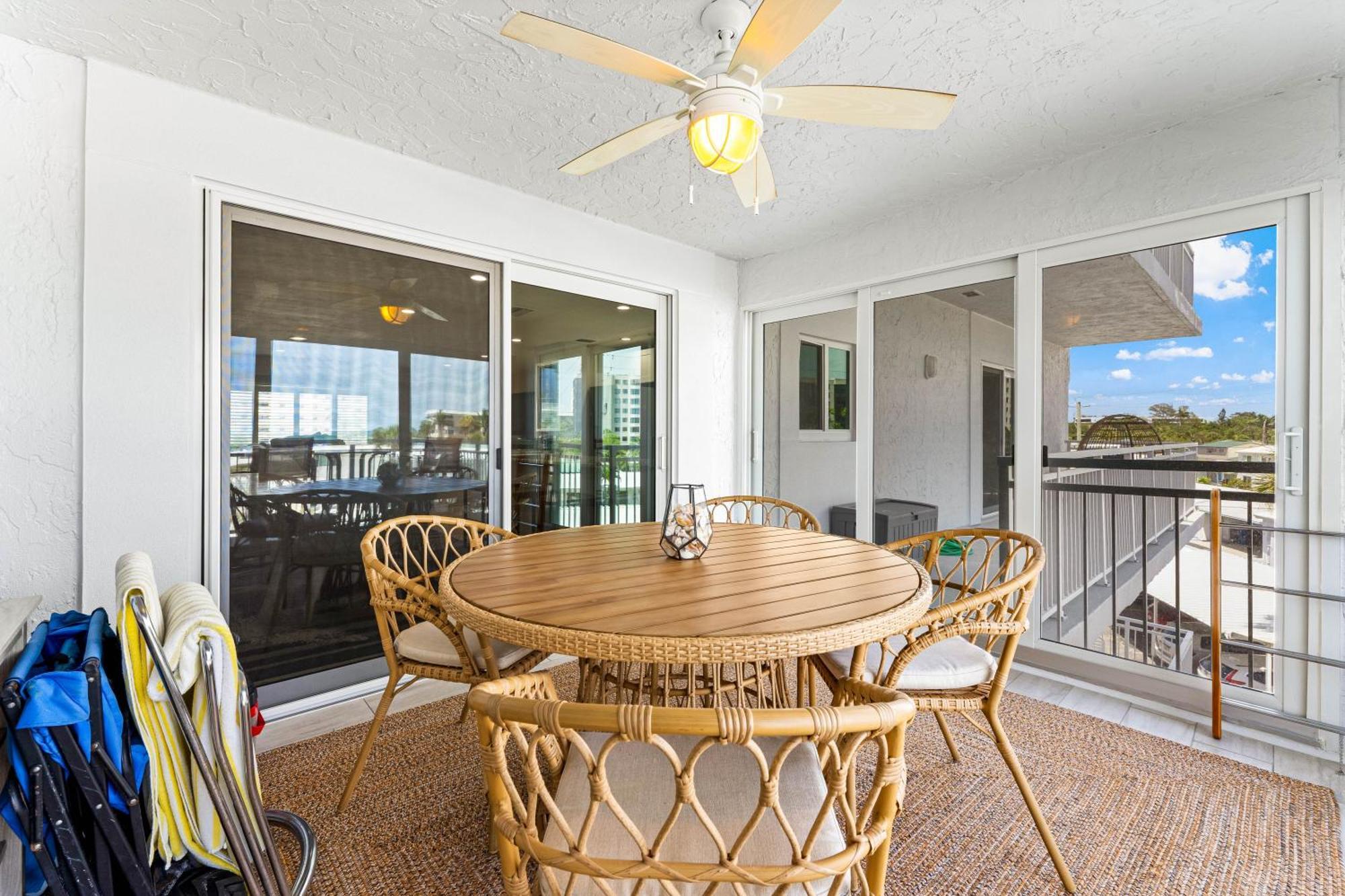 Apartment Jamaica Royale Beachfront Tower Siesta Key