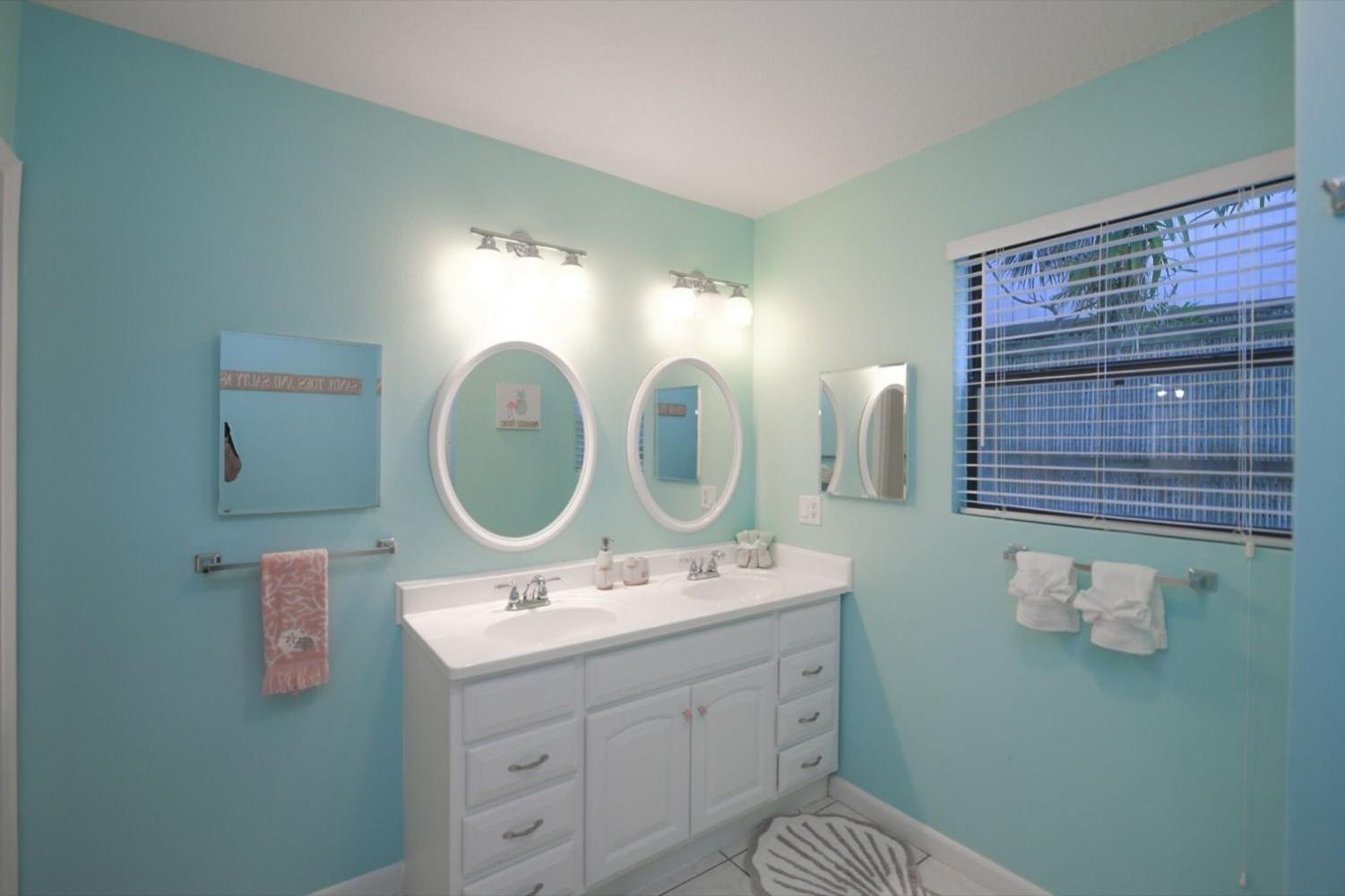 Living The Dream By Beachside Management Apartment *