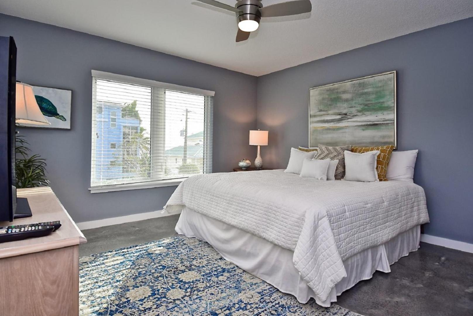 Apartment Family Tides *
