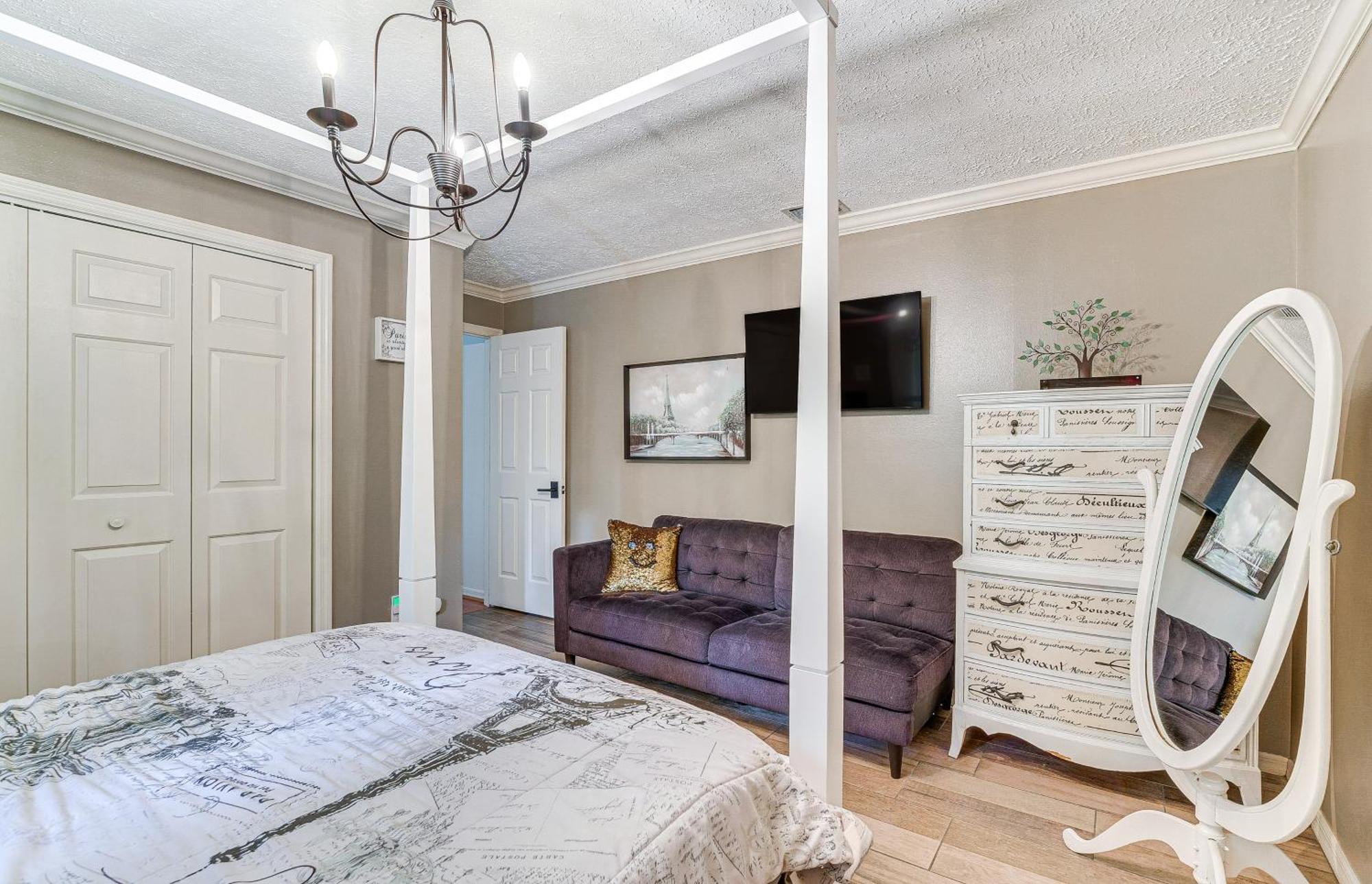 Spacious Citrus Hills With Pool And Game Room! Holiday home Hernando