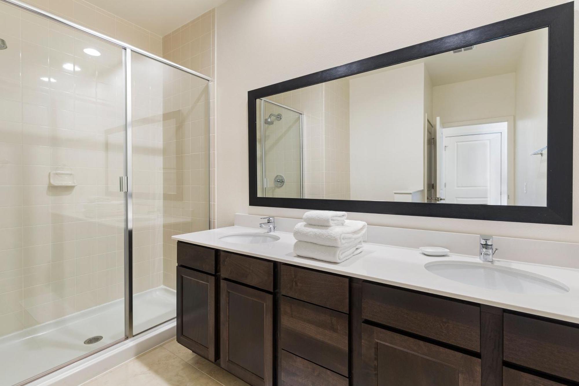 2 Bedrooms - 2,5 Bathrooms - Regal Oaks 2604 Rl Holiday home Orlando