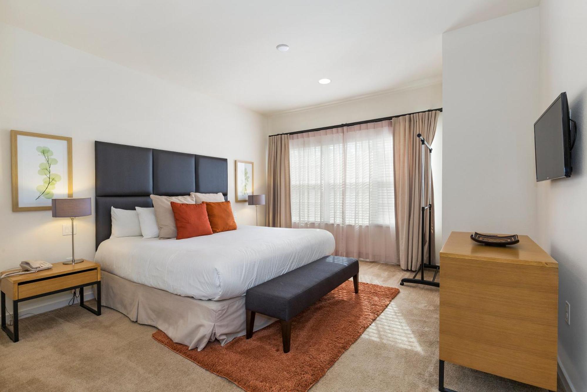 2 Bedrooms - 2,5 Bathrooms - Regal Oaks 2604 Rl Orlando