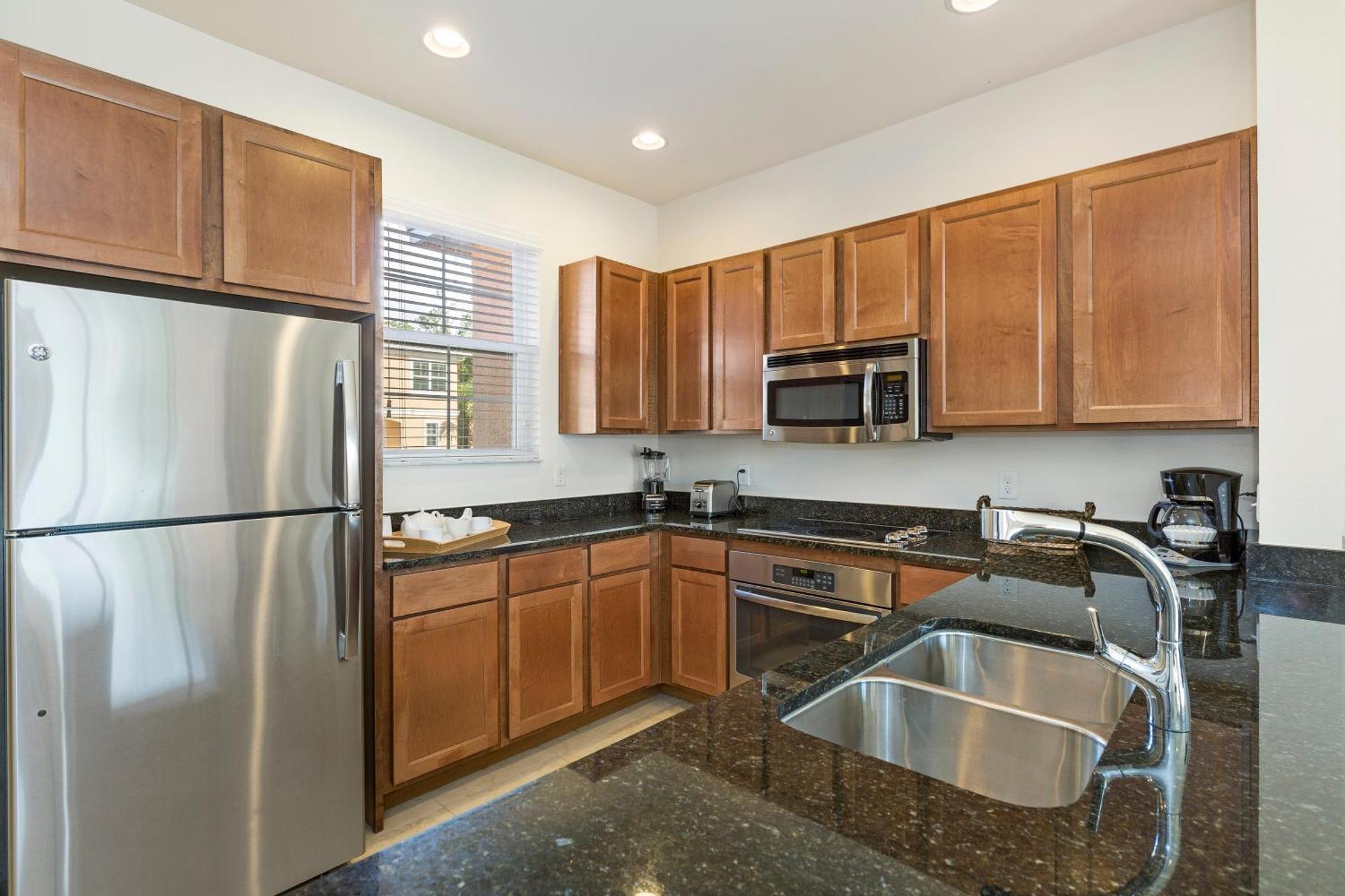 2 Bedrooms - 2,5 Bathrooms - Regal Oaks 2604 Rl * Orlando