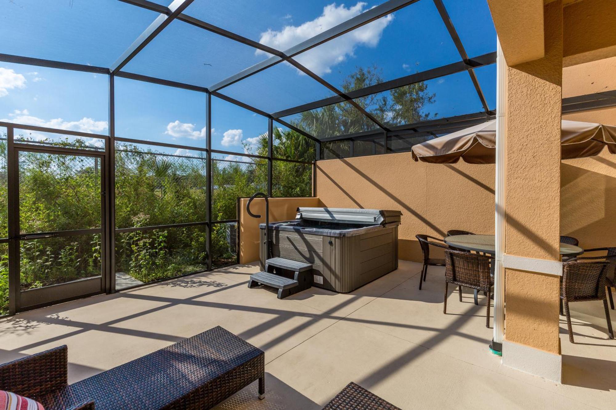 2 Bedrooms - 2,5 Bathrooms - Regal Oaks 2604 Rl Holiday home