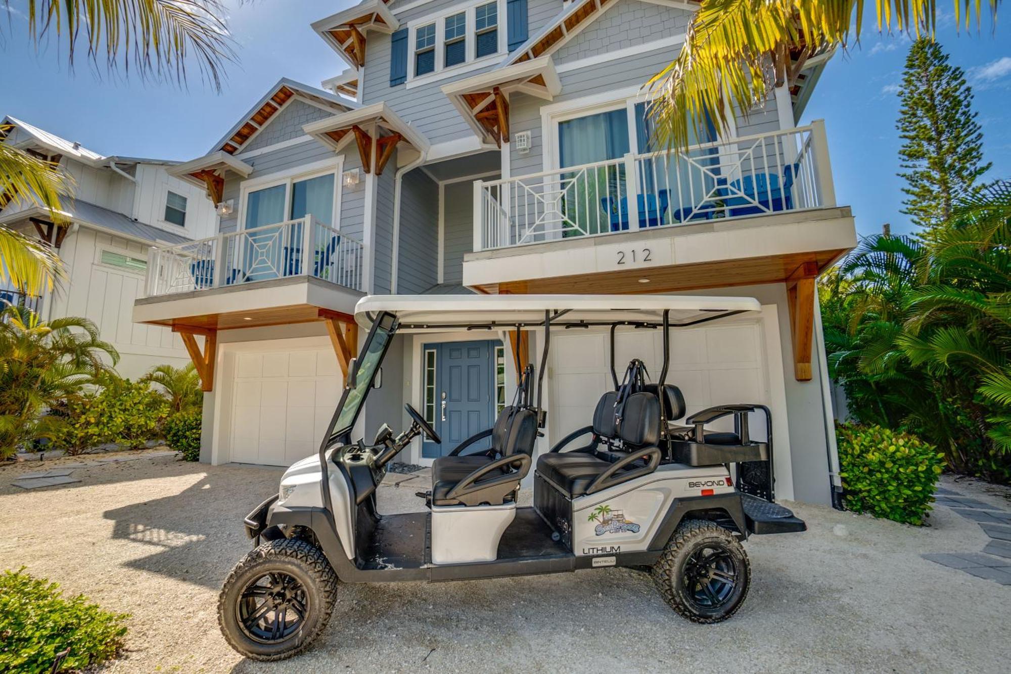 Surfer's Dream, 4 King Beds, 4 Trundle Beds, 6 Full Baths, Pet-friendly With A Rooftop Deck!