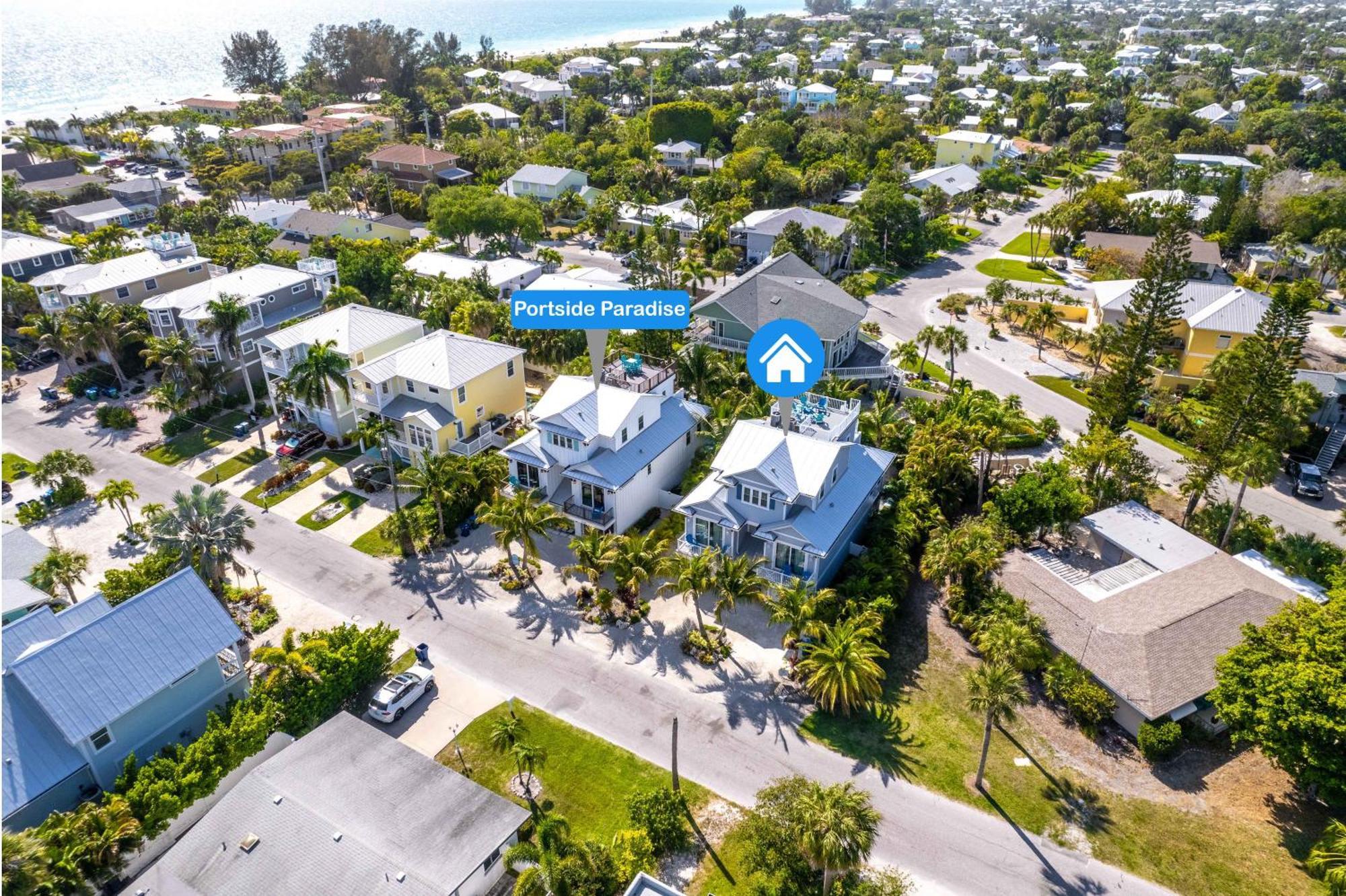 Surfer's Dream, 4 King Beds, 4 Trundle Beds, 6 Full Baths, Pet-friendly With A Rooftop Deck! Holiday home *