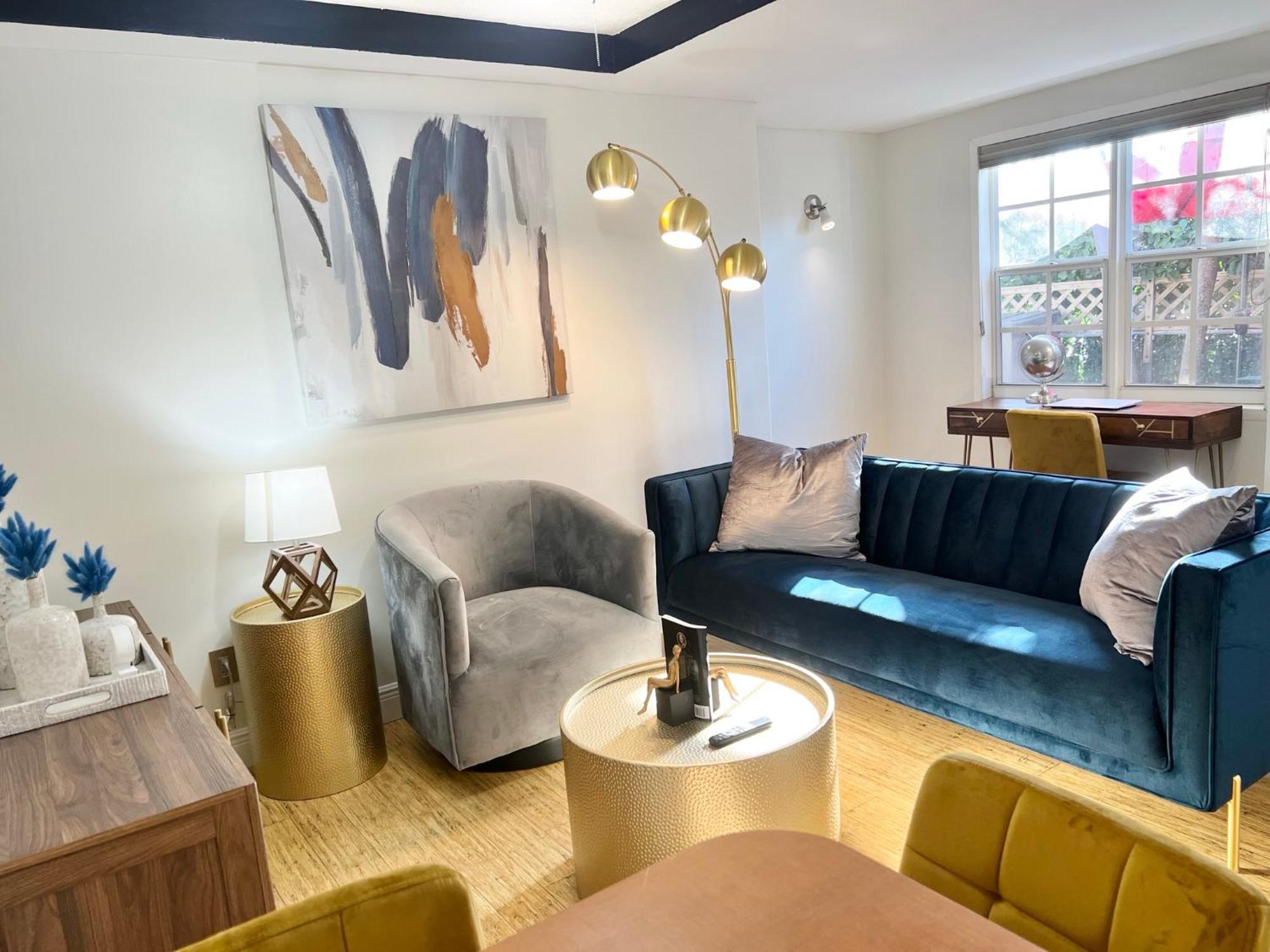 Apartment Harmonious *
