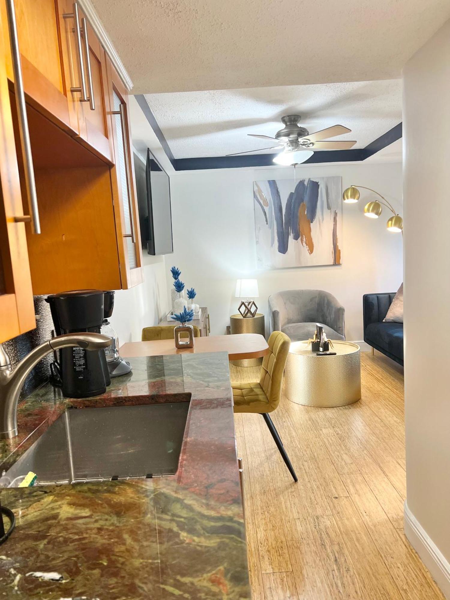 Harmonious Apartment North Miami Beach