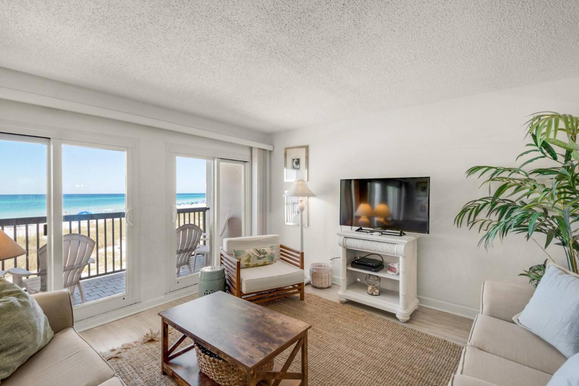 Pinnacle Port C1-203 Holiday home *
