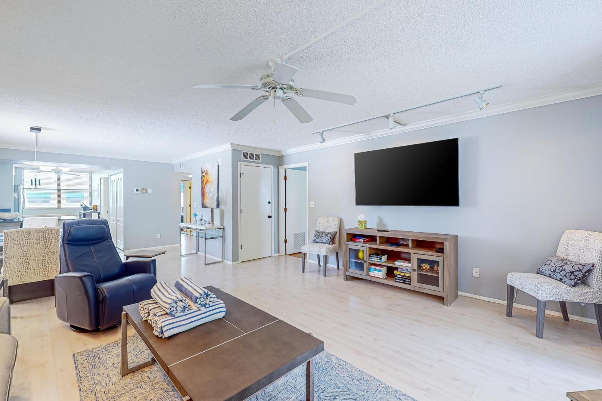 Island Breeze Sanctuary Apartment