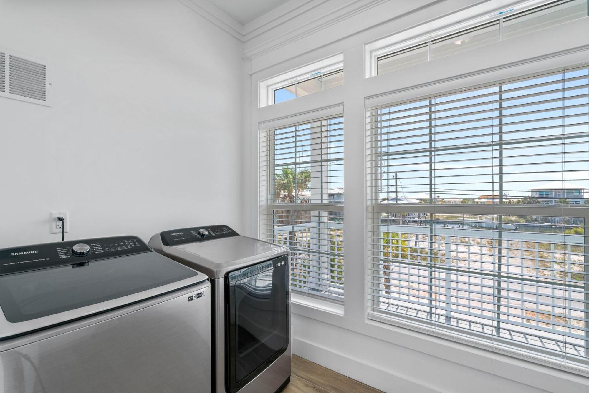 The Palms Navarre