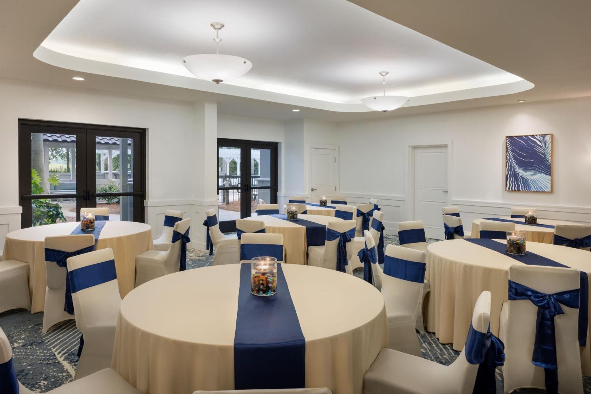 Hotel Courtyard By Marriott Sandestin At Grand Boulevard