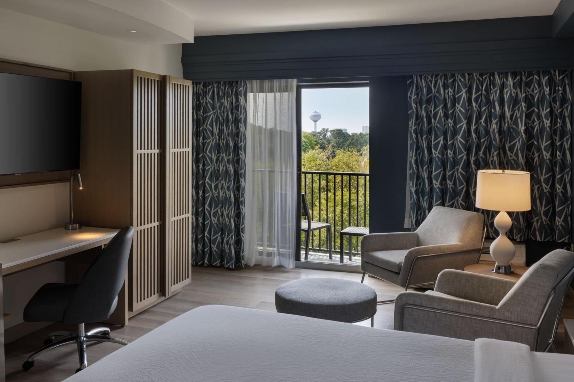 Courtyard By Marriott Sandestin At Grand Boulevard 3*