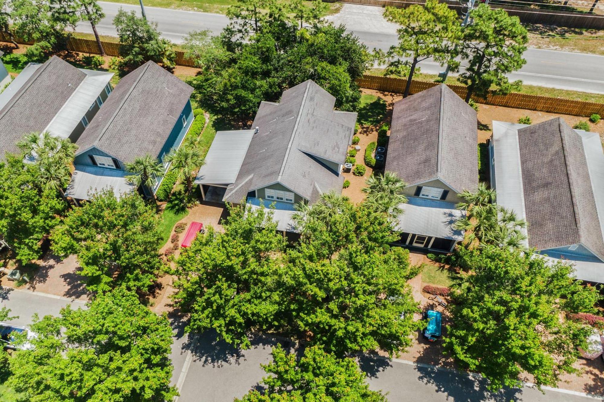 2465 Bungalo Holiday home *