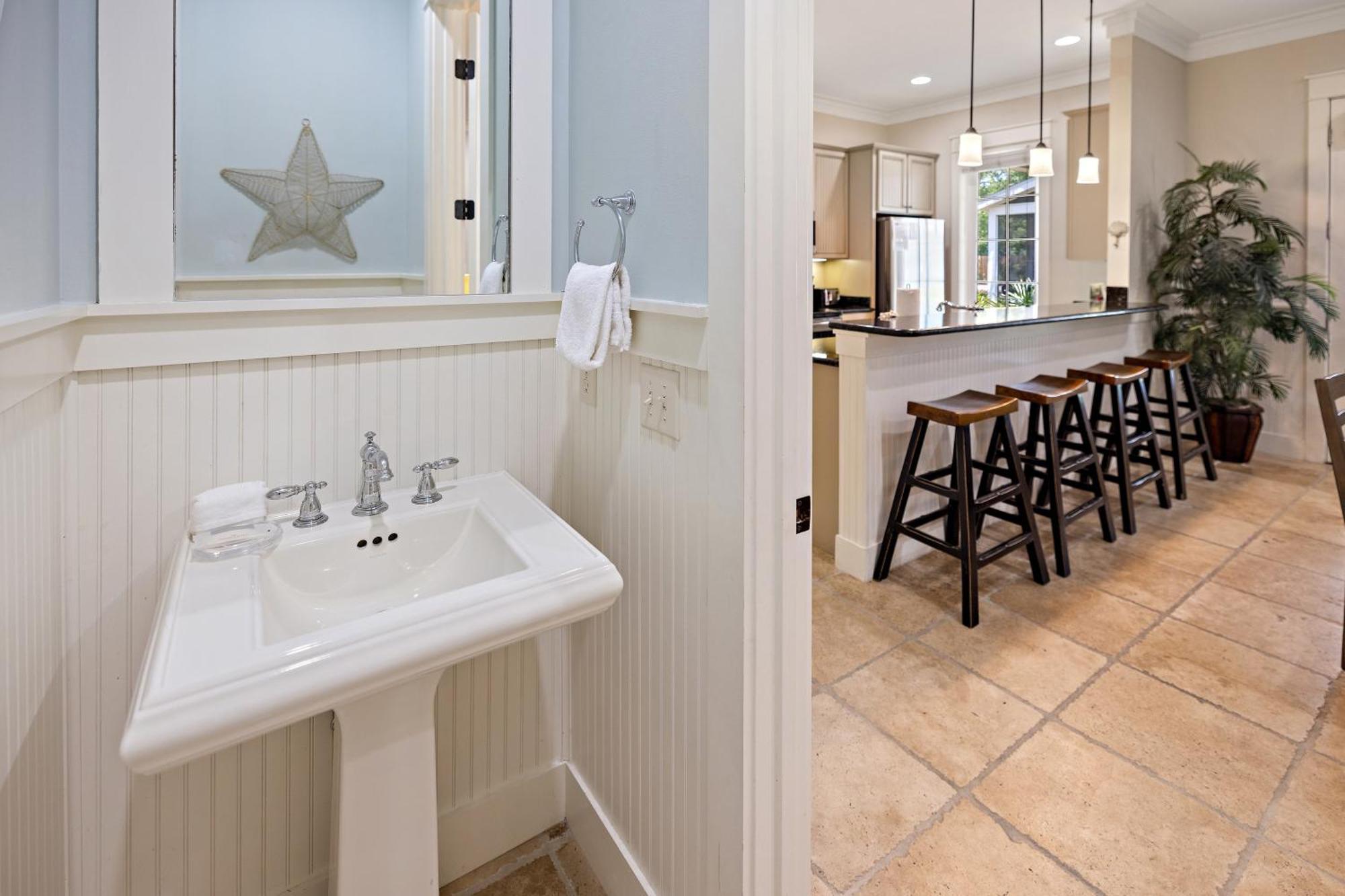 2465 Bungalo Holiday home Destin