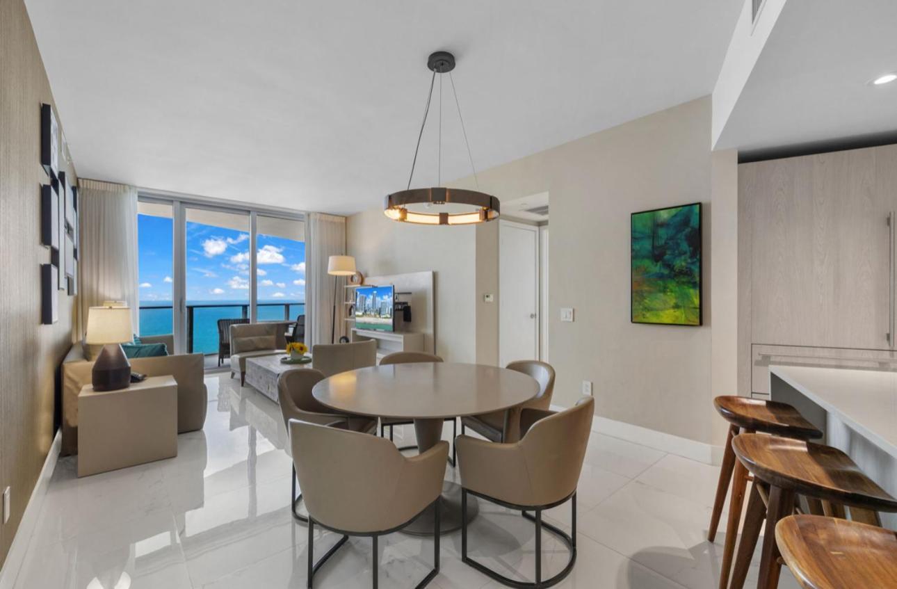 Lyfe Oceanview Luxury 2 Bedroom Unit Hollywood