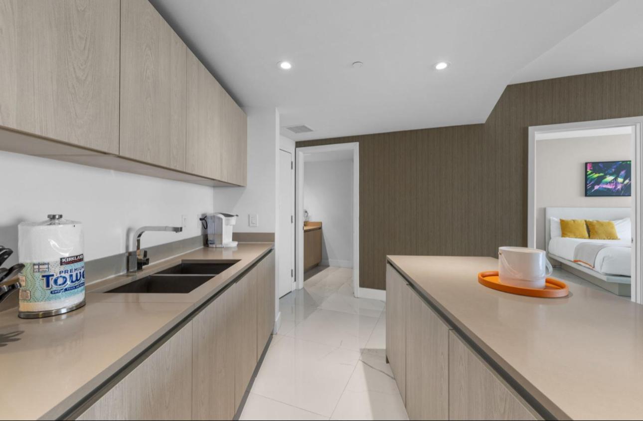 Lyfe Oceanview Luxury 2 Bedroom Unit * Hollywood