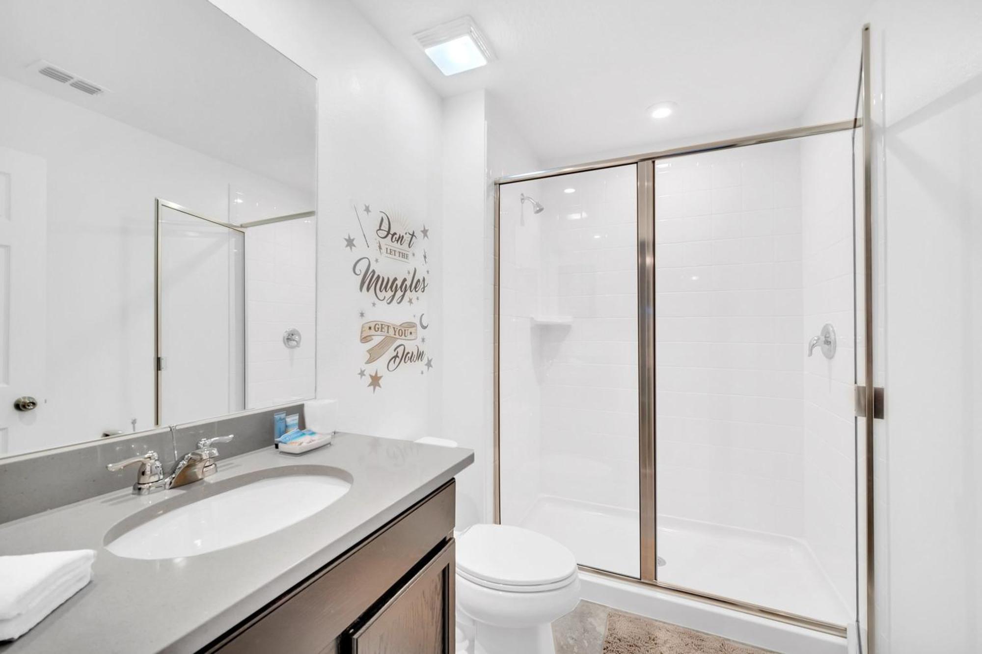 4br With Private Pool Near Holiday home