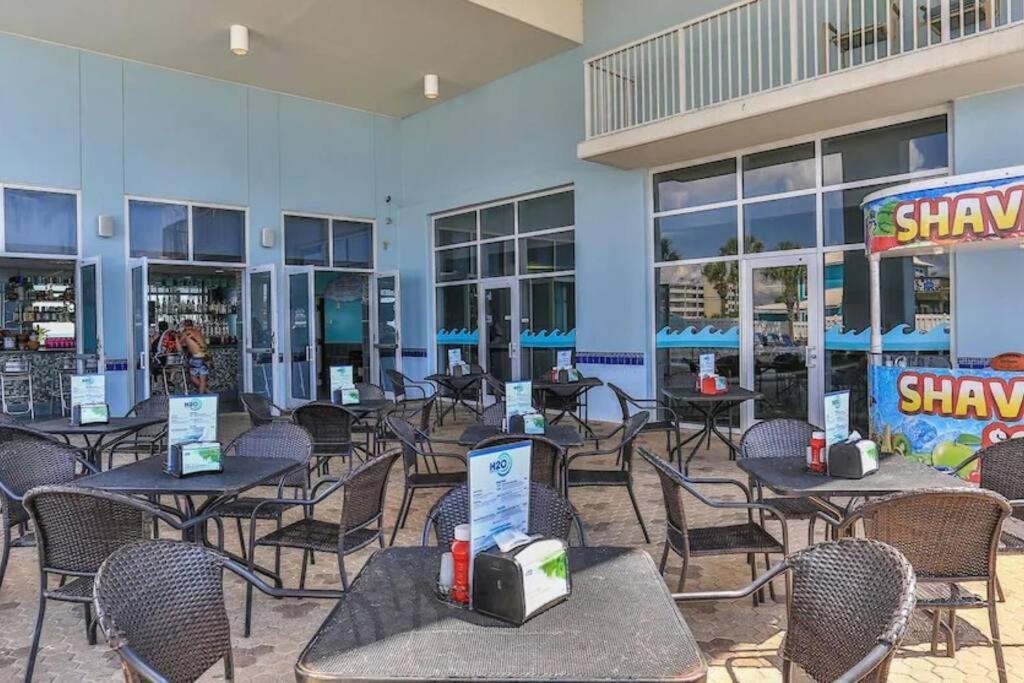 Apartment Beachfront #212 At Majestic *