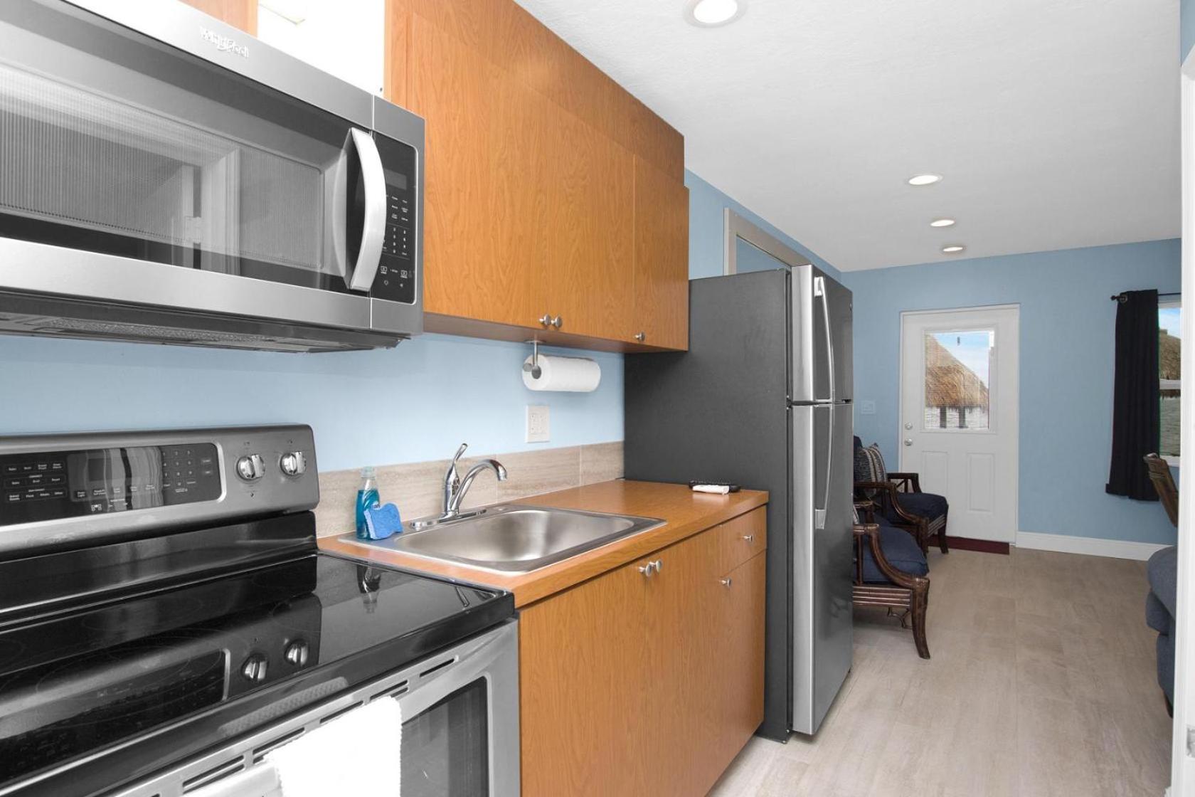 Motel Sunset Cove 2*