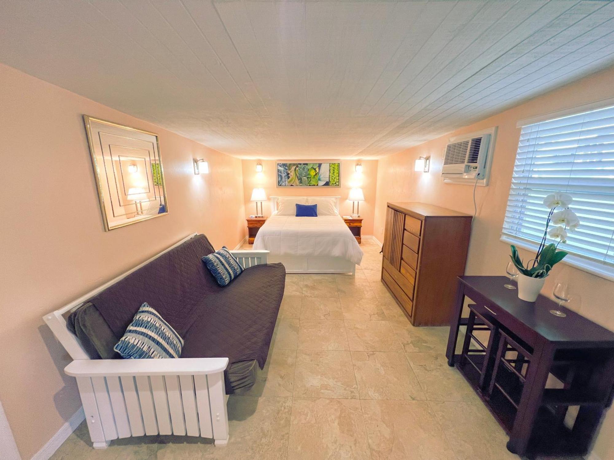 Sunset Cove 2* Key Largo
