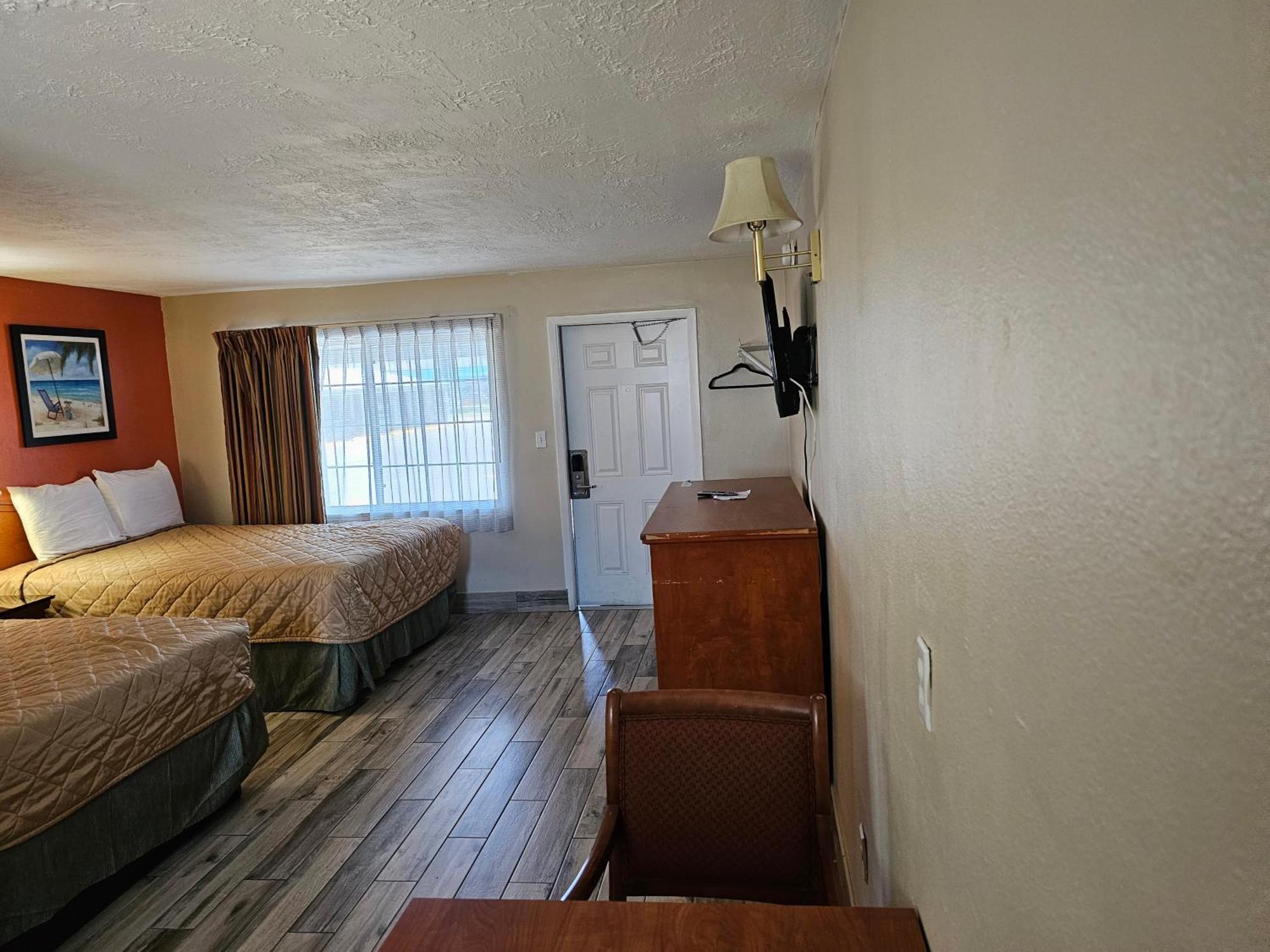 Three Oaks - Titusville
