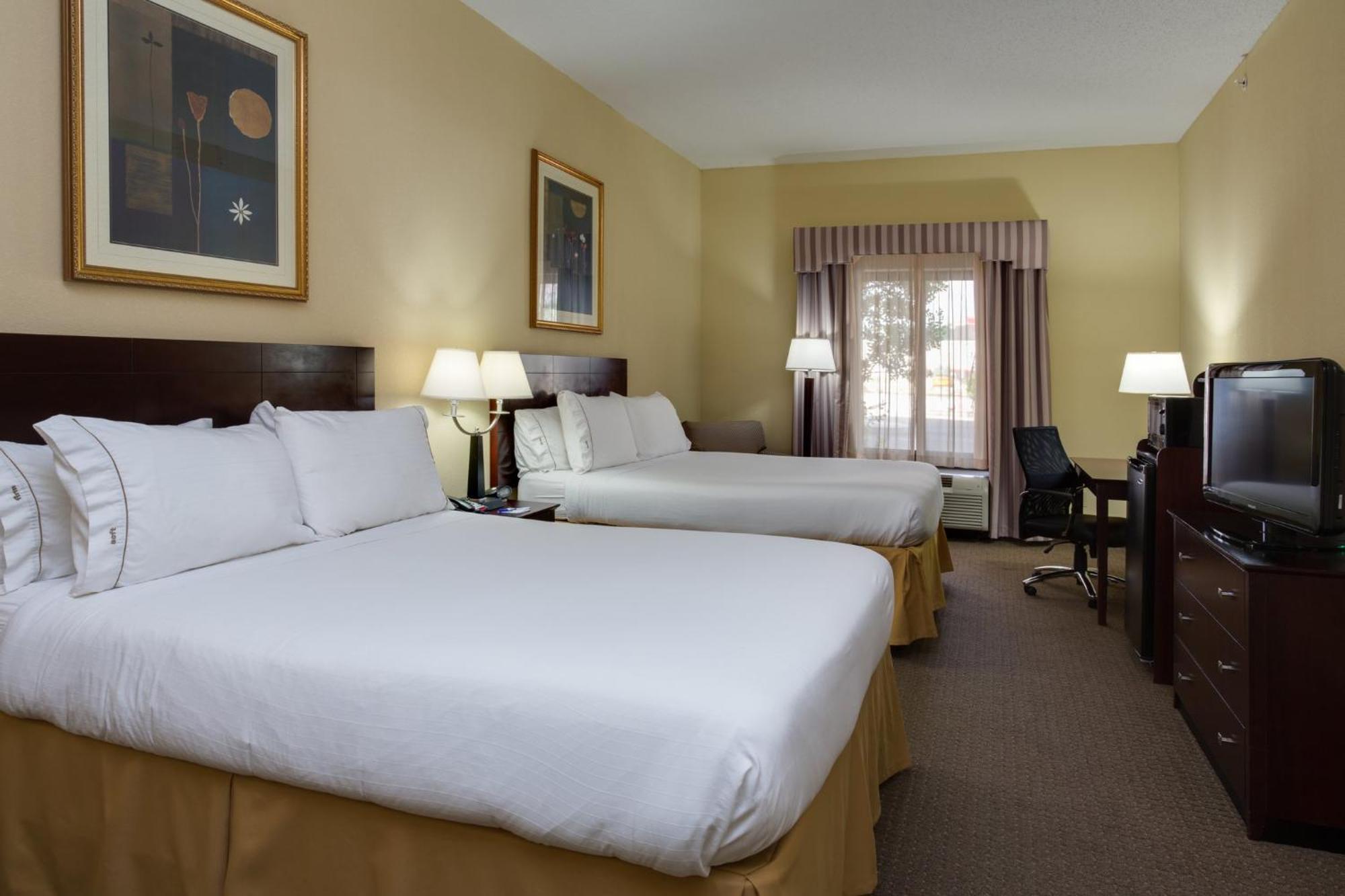 Express & By Ihg Hotel Sebring